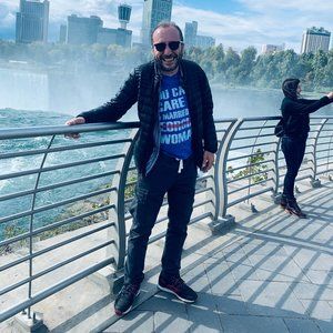 Meet your Posher, Iason